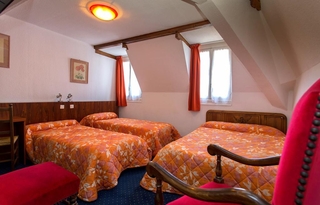 Hotel Du Commerce Et De Navarre